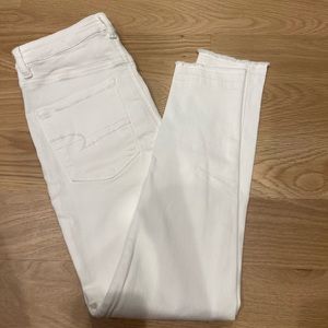 American Eagle White High Rise Crop Jegging Jeans